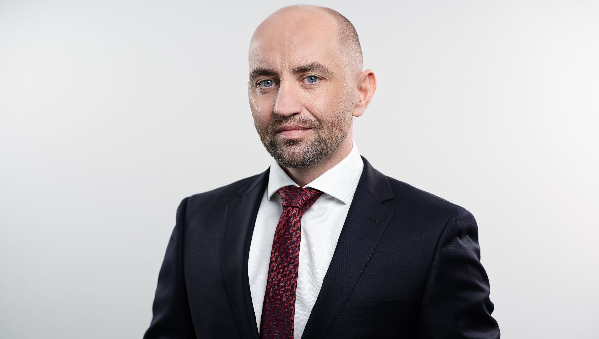 Grzegorz Pichlak Starszy Kierownik ds. Sprzedaży i Operacji Komercyjnych